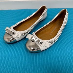 Jeffrey Campbell Metallic White Flats size 38